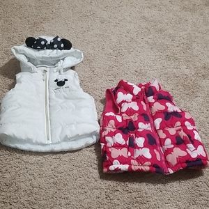 Set of Minnie Mouse puffer vests